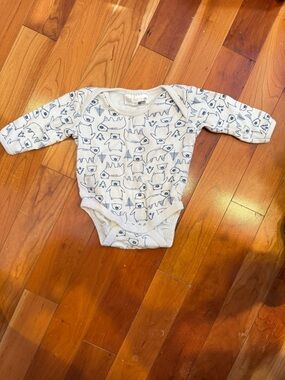 Erge Cream One-Piece with Blue Animal Print